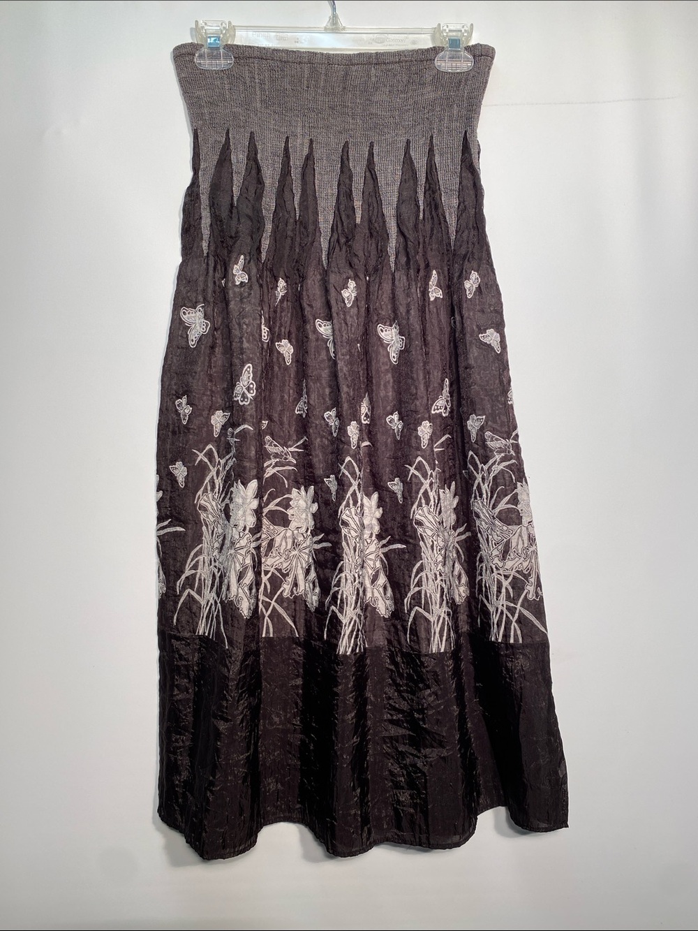 LAPIS Skirt Midi length. O/S